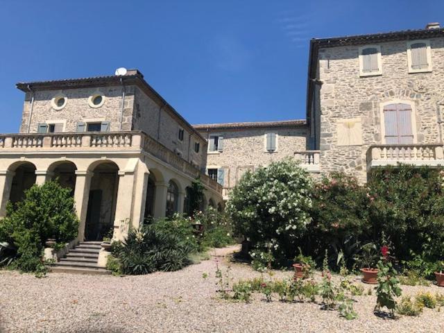 Chateau De Paulignan Trausse Exterior photo